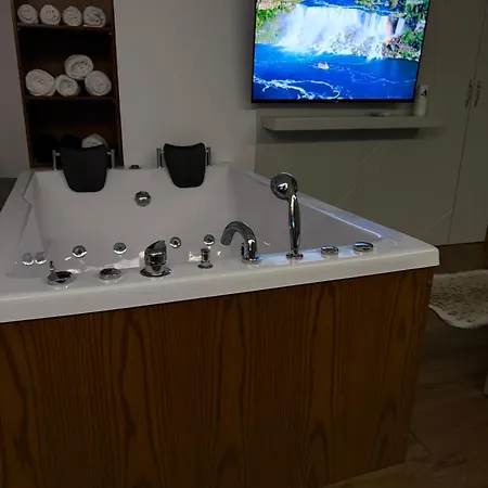Luxury Suite21 Apartment