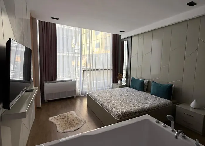 Luxury Suite21 *